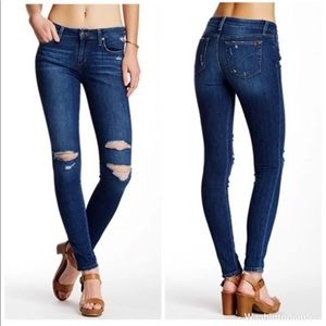 Joe’s Vidika Distresswd Skinny Jeans